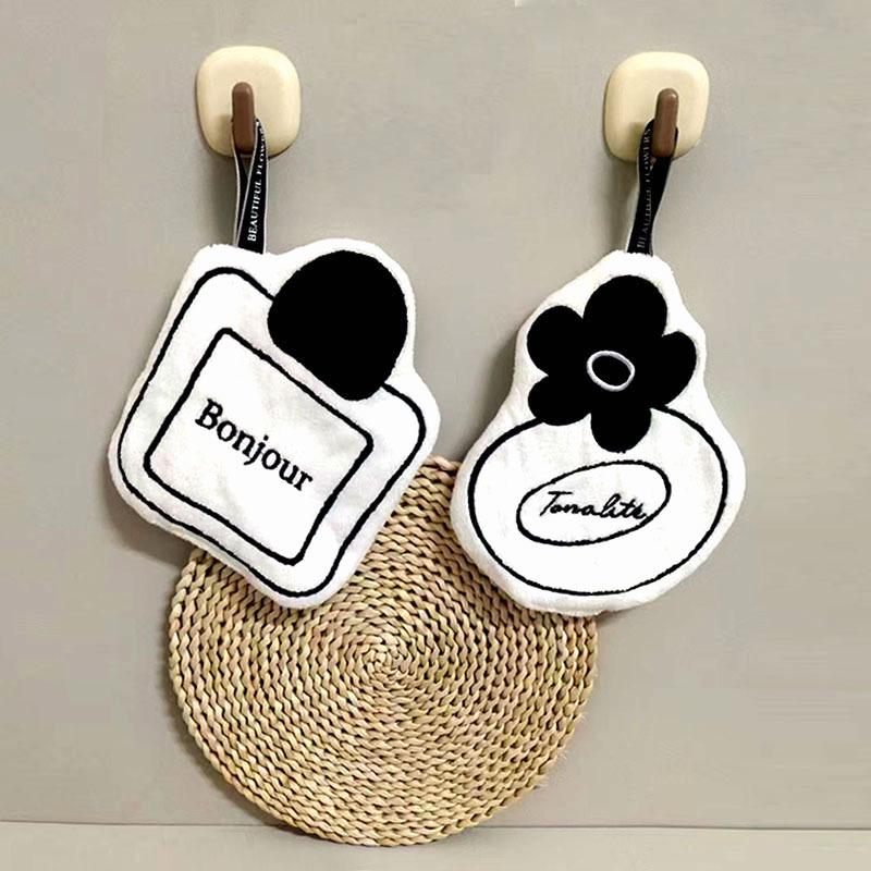 Quick-Drying Camellia Cartoon Coral Fleece Handkerchief - Super Absorbent, Hanging Hair Towel