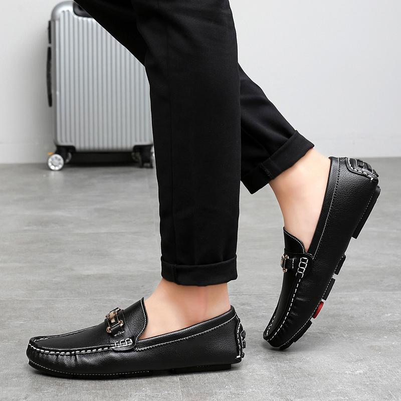 New Arrival Leather Men Loafers Fashion Handmade Moccasins Soft Leather Slip on Flats Soft-Soled Man Boat Footwear Driving Shoes