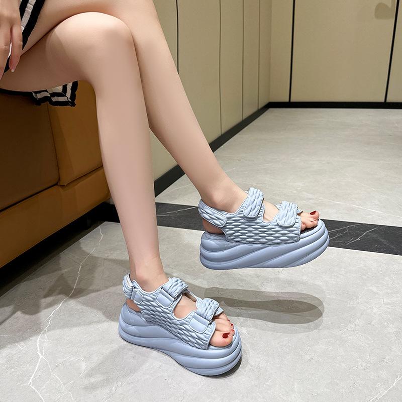 2025 summer new Xiaoxiangfeng Velcro platform sandals women's solid color sports wind flat bottom beach cool slippers women