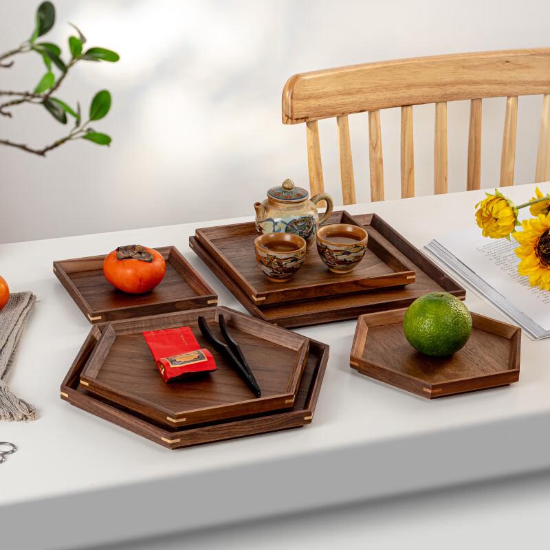 Serviertablett aus Schwarznussholz