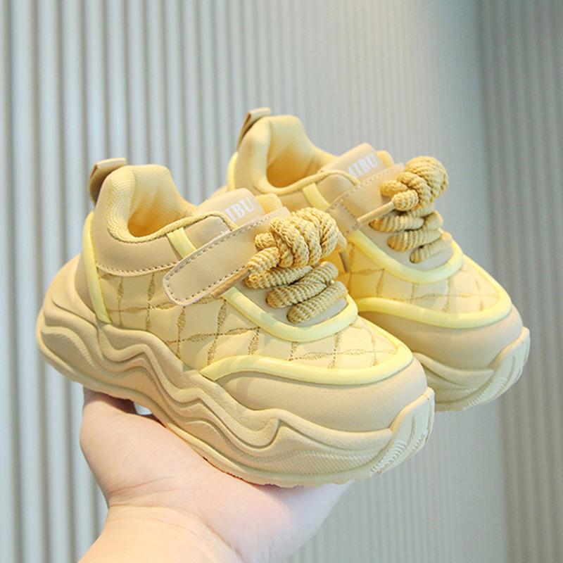 Children's sports shoes 2025 spring and autumn new boys' dad shoes Korean version girls' little white shoes soft-soled baby casual shoes