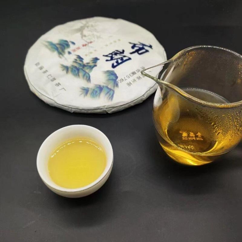 Yunnan 2022 Tee Brauner Pu'er Frühfrühling Perfekter Pu'er Tee 357g Kuchentee