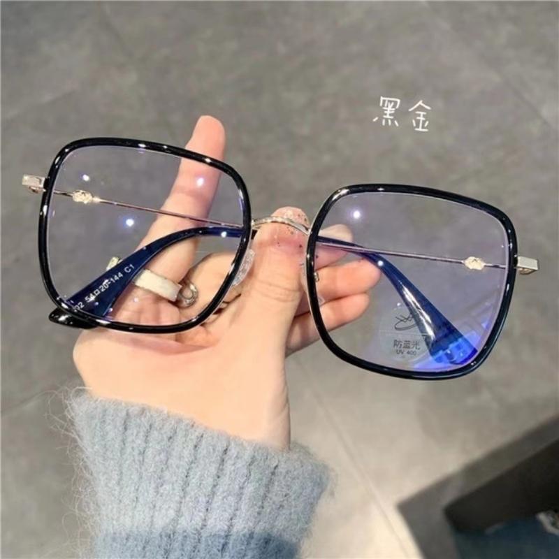 Large Square Frame Woman Glasses Ins Girl Fashion Transparent Reading Glass High-definition Anti-blue Light Computer Eyeglass