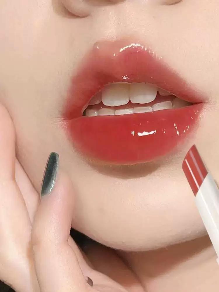 Novo Solid Lip Gloss Water Light Mirror Lipstick Nourishing Moisturizing Lipstick Lip Balm Nude Color Series Pseudo Plain Light Makeup Lip Lacquer