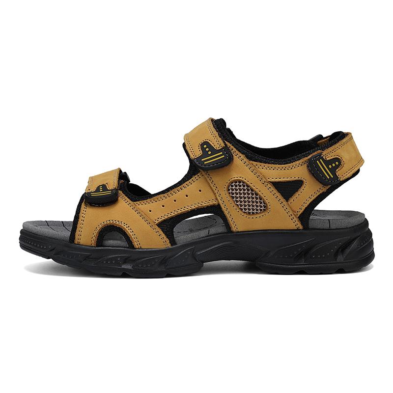 Classics Style Men Sandals Outdoor Walking Summer Shoes Anti-Slippery Beach Shoes Men Comfortable Soft Leather Sandals