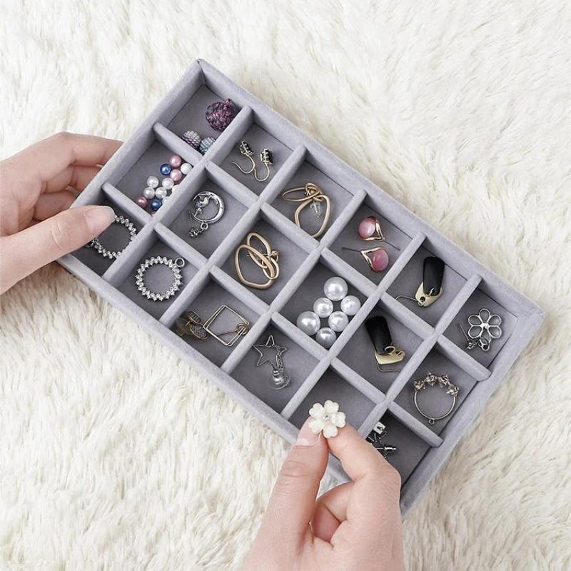 Plyšový organizér na šperky, odnímatelný tác, náušnice, náušnice, prsteny, náhrdelníky, úložný tác, zásuvka, přihrádkový tác