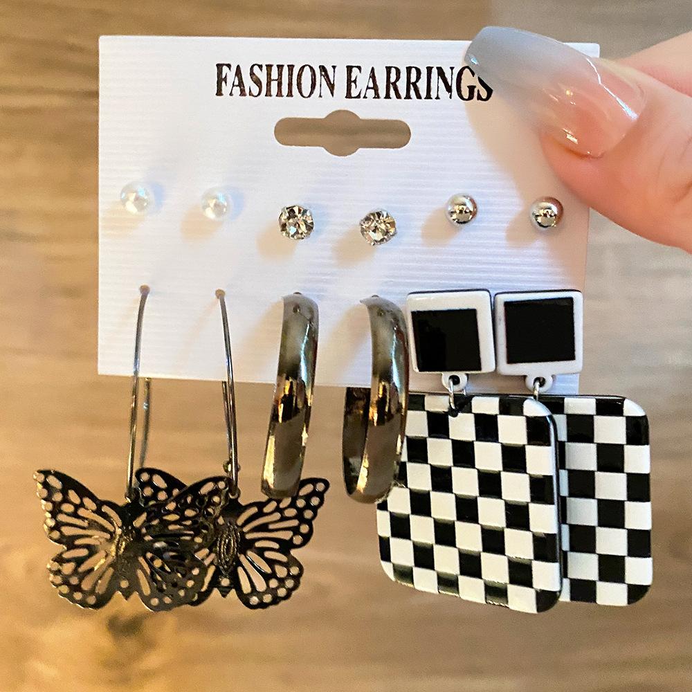 European and American style resin earring set for women French INS High-end vintage pearl earrings and studs