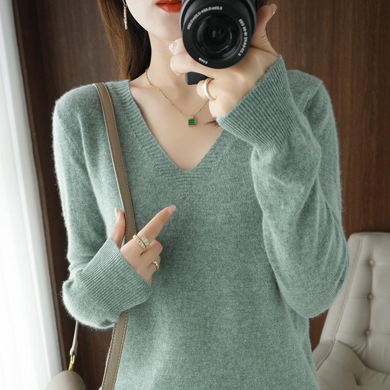 2025 Autumn Winter V-neck Knitted Pullover Women Sweater New Solid Color Fashion Elegant Casual Bottoming Shirt Thin Solid Color Simple Clothing