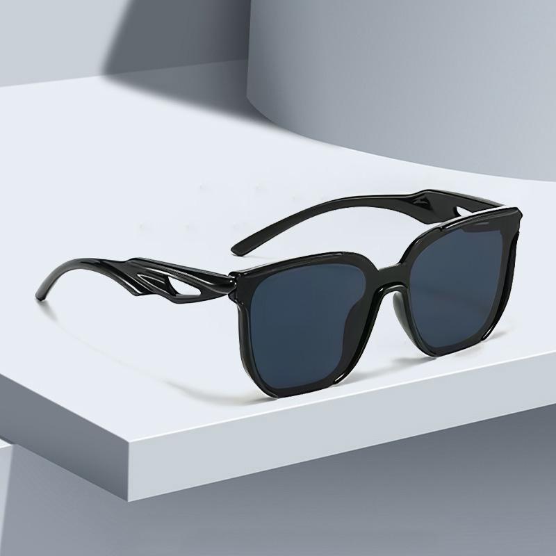 Sunglasses for Women Lightweight Design Trendy Styley Square Shape Sunglasses Unique Wavy Leg Design Gradient Frame Versatile Women Eyeglasses