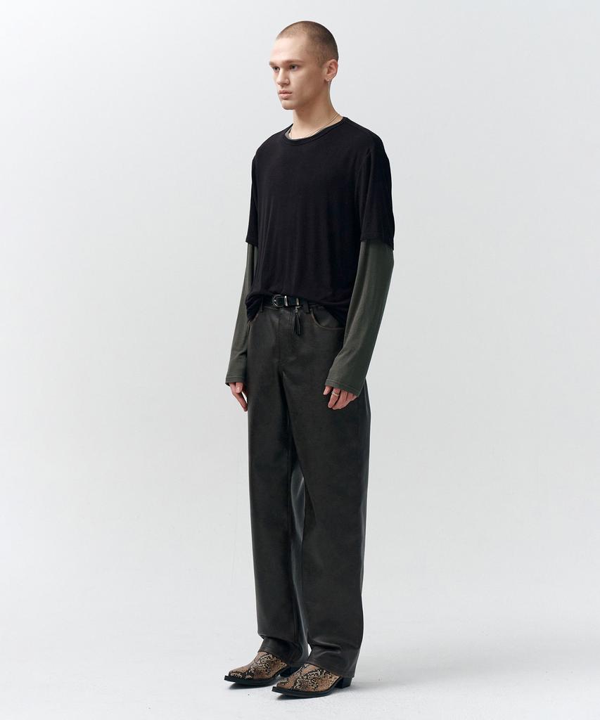 NOIRER Layered Half Long Sleeve T-Shirt (Black Charcoal)