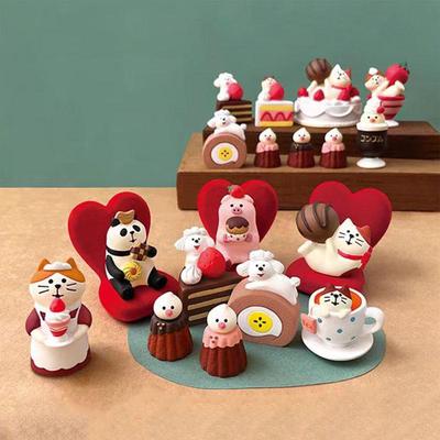Strawberry Chocolate DIY Resin Cat Figurine - Valentine’s Day & Qixi Festival Gift/Decoration