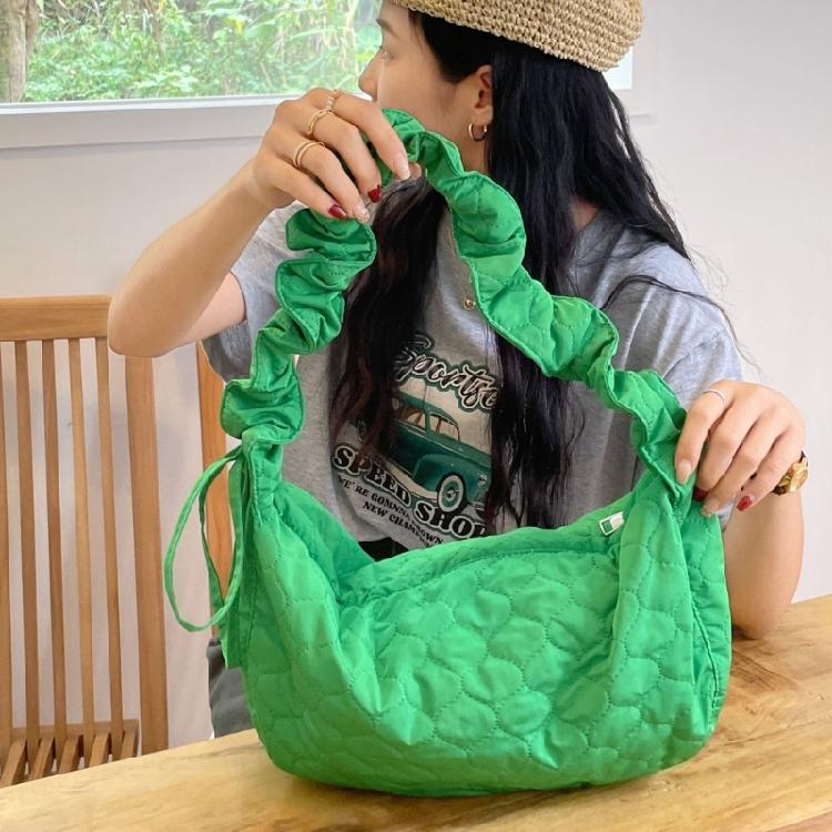 2023 Travel Pleated Crossbody Bags Solid Color Shoulder Bag for Women Trendy Bag
