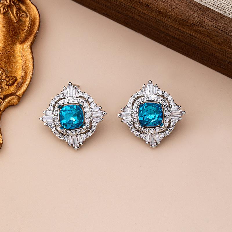 Fashion Inlaid Blue Zirconium Full Diamond Earrings Hollow Design Luxury Stud Earrings Women's Retro Temperament Sea Blue Colored Treasure Earrings
