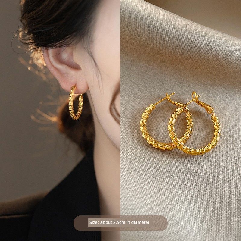 

Fashion Exaggerated Temperamental Cable Stitch Large Hoop Earrings Female Special-Interest Design Fancy Stud Earrings Retro Heavy Industry Ear Rings 2.5cm Small Earrings/Pair