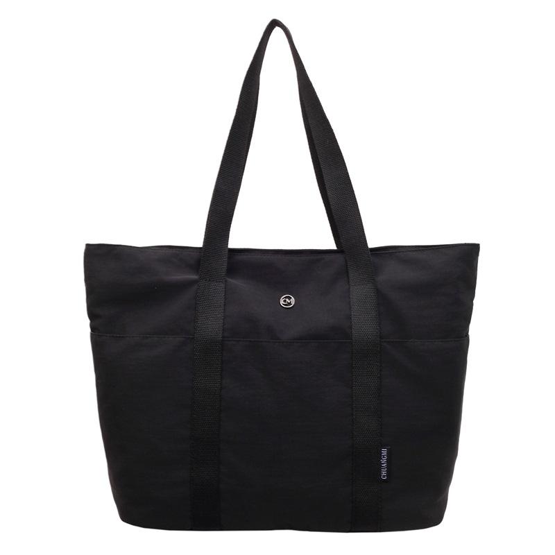 2025 new leisure commuting large-capacity commuting shoulder tote bag fashionable versatile solid color simple handbag