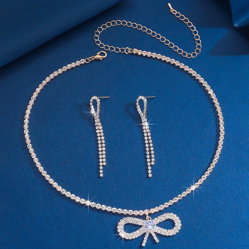 Retro Rhinestone Big Bow Necklace Earrings Set Exaggerated Temperament Simple Necklace