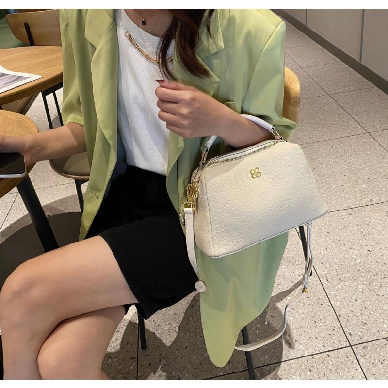 

Дамская сумка кроссбоди на одно плечо