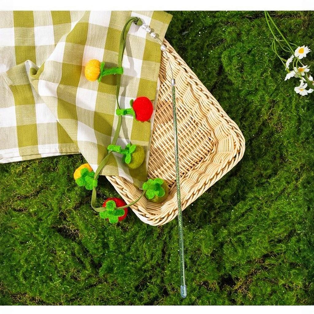 Toy Strings, Small Persimmon and Tomato Teaser Sticks, Ringing Toys, a Great Way to Boredom and Play with s