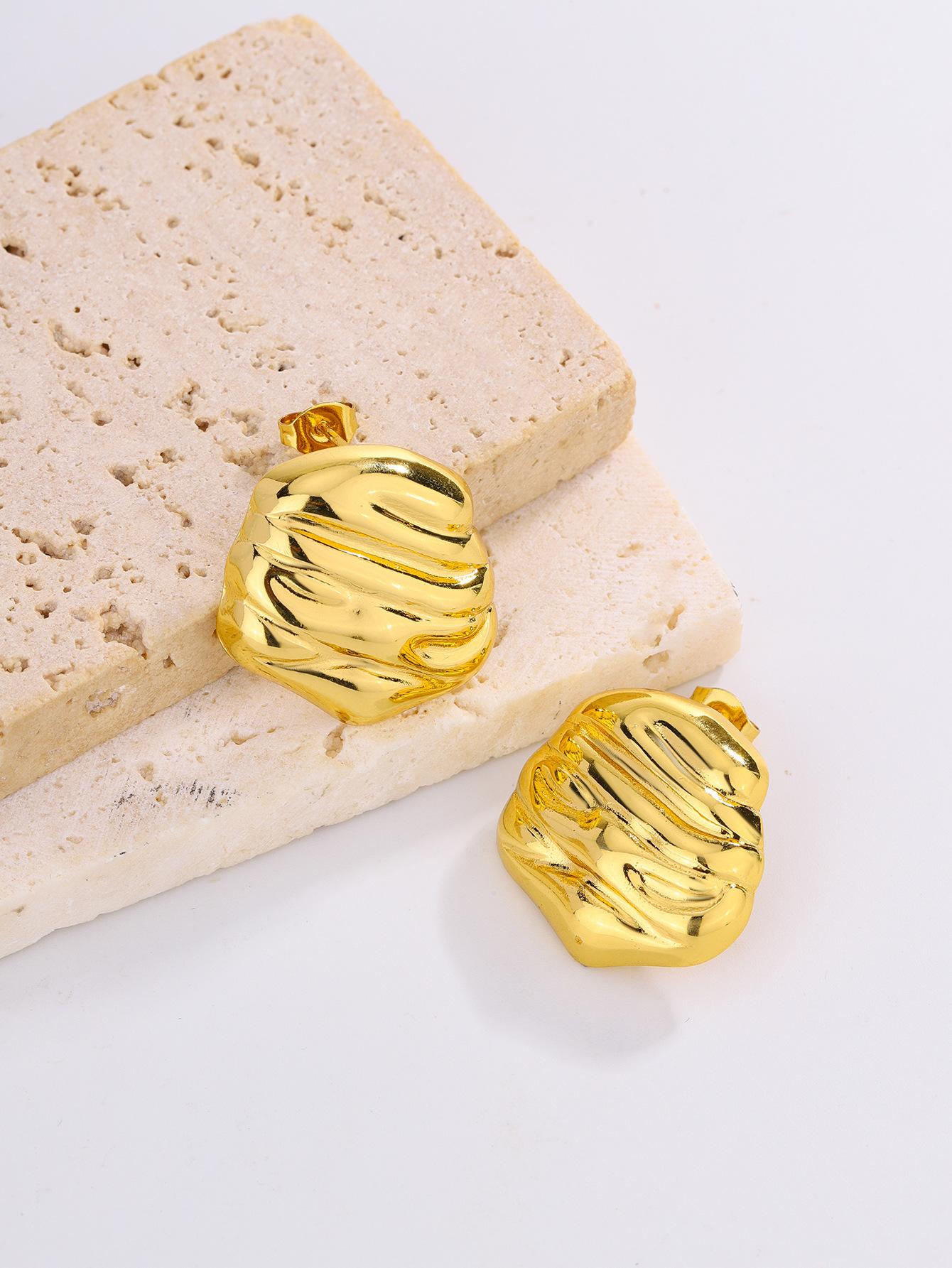 

European and American stud earrings, stainless steel 11k gold geometric irregular pleated texture earrings