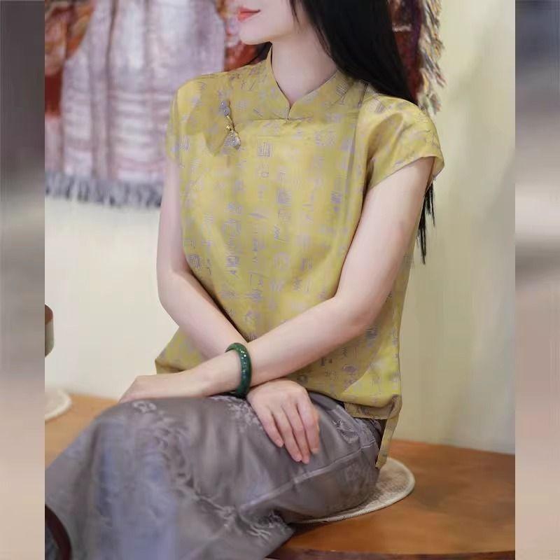 

Дизайнерская футболка с коротким рукавом для мамы среднего возраста 2025 Ветрозащитный наряд Топ Тренд ношения M [Recommended below 50kg]