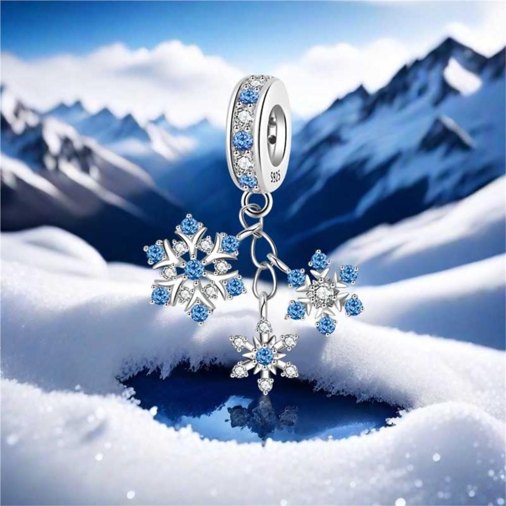925 Silver Winter Snowflake Christmas Pendants Bracelet Charms Fit Women Jewelry Party Beads DIY Fine Gifts Accessories
