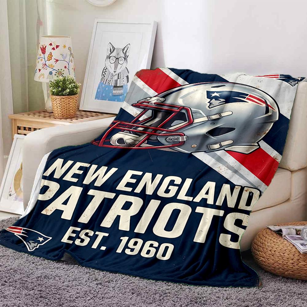 1pc Blanket - Patriot Logo Print Design,Lightweight Blanket for Sofa,Bed- Soft &Warm,Gift for All Seasons