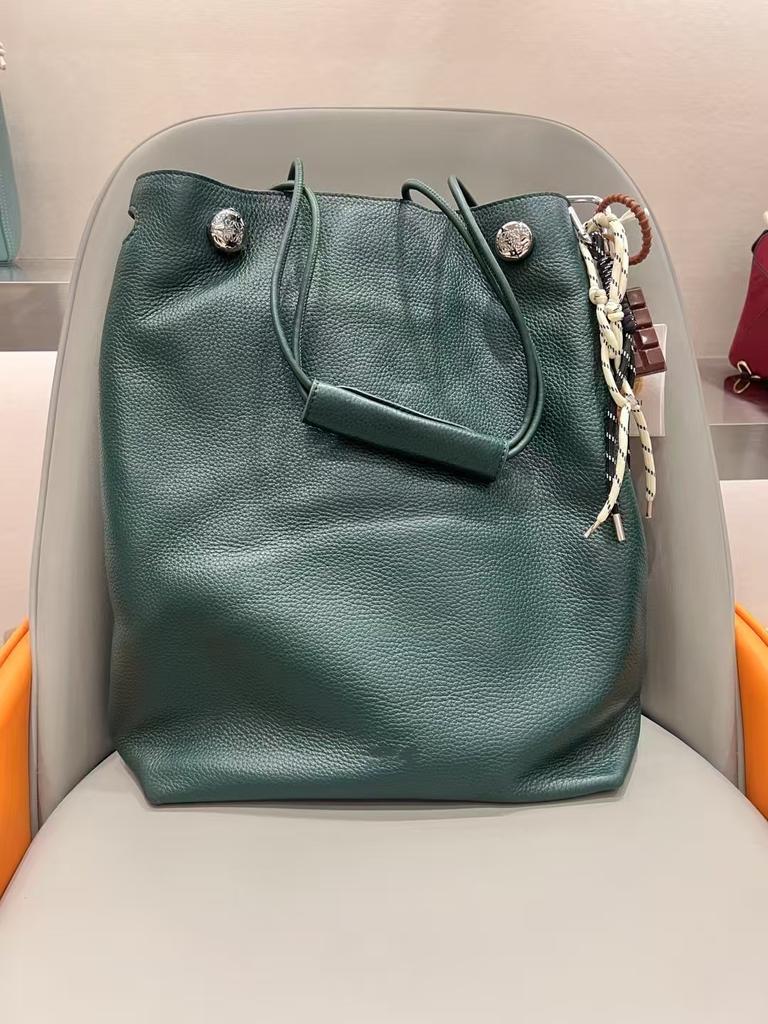2025 New Style Top-Grade Cowhide Mobile Phone Bag Real Leather High-Quality Genuine Leather Pebble Leather Bag Fashion Single Shoulder Bag