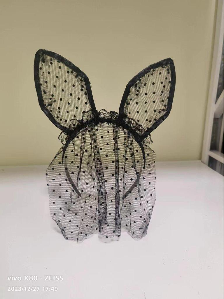 Set Lenjerie Milian Temptation: Mască de ochi din dantelă, Curea lanț de câine, Pălărie de poliție și Jucării amuzante pentru urechi