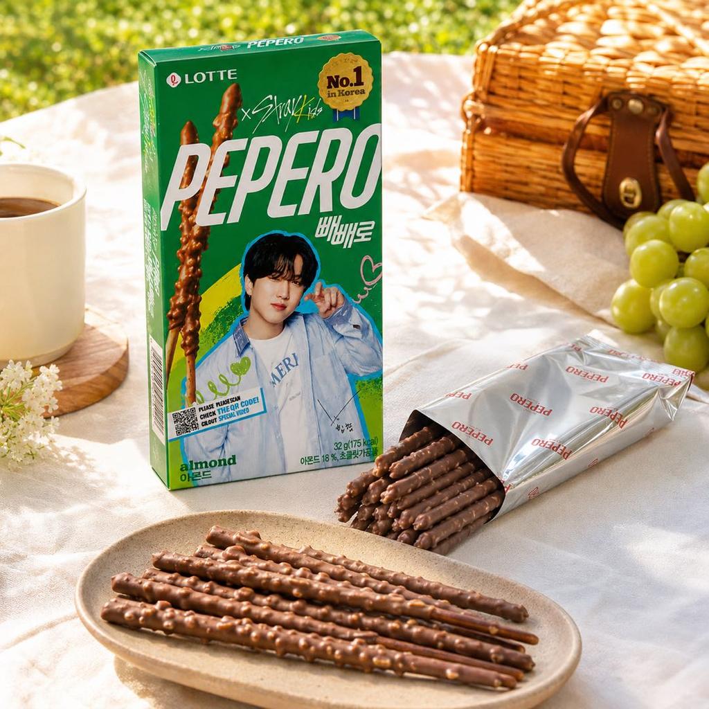 Lotte Pepero Mandel Schoko Keksstäbchen Boygroup Limited Edition 32g Muster werden zufällig versendet