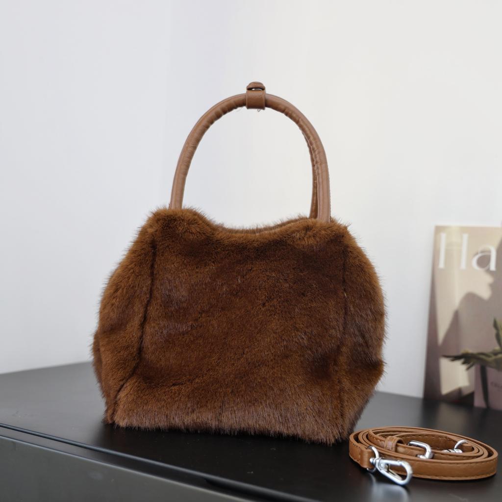 Soft Plush Women's Handle Shoulder Bags Simple Classic Faux Fur Female Purse Crossbody Bag Fall Winter Luxury Furry Handbags