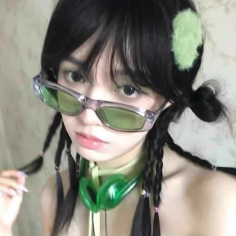 Latest Y2K Punk Sun Glasses for For Ladies Designer Oval Goggle Girls Luxury Sun Glasses 2000S UV400 Mirror Stylish Eye Glasses Gifts