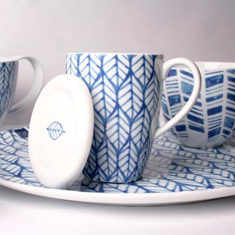 Ithaca Leaves Lidded Mug - 410ml