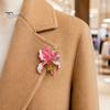 Broches y joyería para el cuerpo
