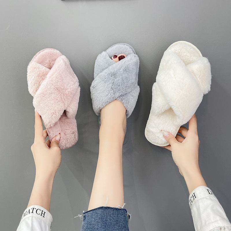 Large size out ** fork hair slippers women's 2024 autumn and winter new flat-bottomed home indoor one-word slippers