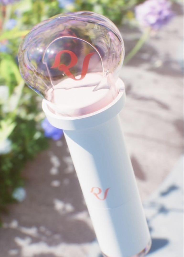 

[Б/У] Red Velvet Red Velvet Миниатюрный лайтстик-бальзам для губ