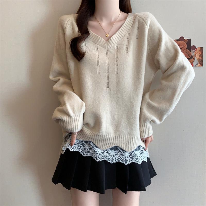 French Lace V-neck Patchwork Two-Piece Knit Sweater - Loose Fit for Autumn/Winter