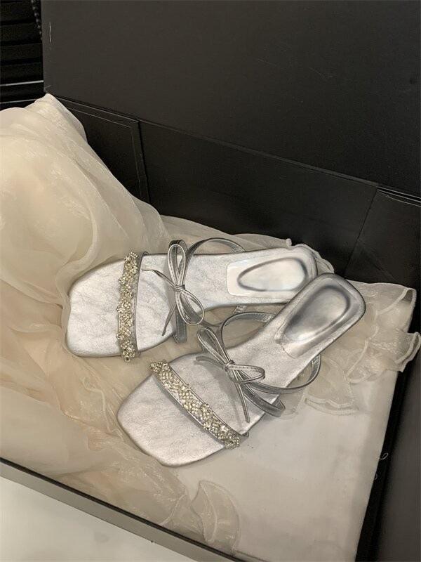 Gentle Fairy Wind French Rhinestone Bow Low Heel Cool Slippers Female 2025 Summer Beautiful Skirt Pink Outer Wear