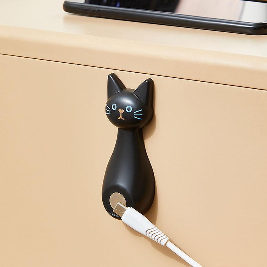 Creative Magnetic Hook for Remote Control, Strong Adhesive & Non-Trace, No Drilling Storage Hook, Suitable for TV/Air Conditione