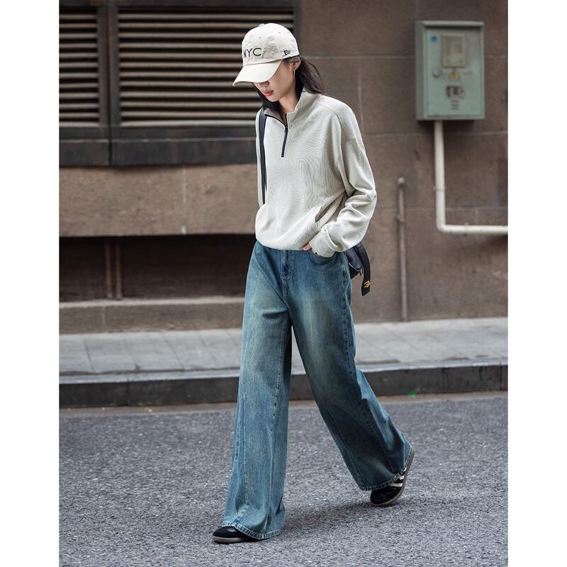 Demana Relaxed Fit Half-Zip Stand-Collar Sweatshirt