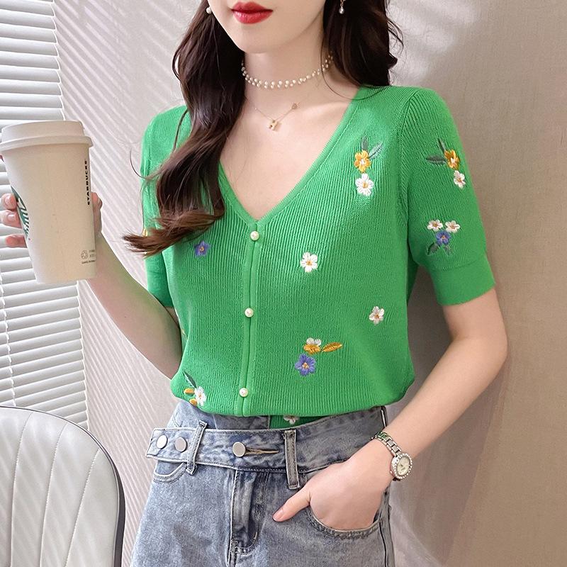 

Women s V-neck Knitted T-shirt Summer Ice Silk Embroidered Floral Short Sleeve T-shirt Top S