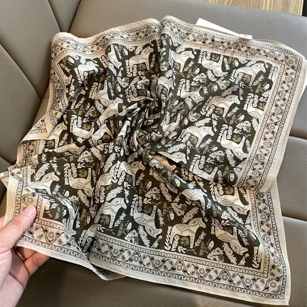 Thin Mulberry Silk Silk Cotton Blended 61 Square Scarf Women's Autumn and Winter Double-sided Light Luxury High-end Silk Scarf Manufacturer
