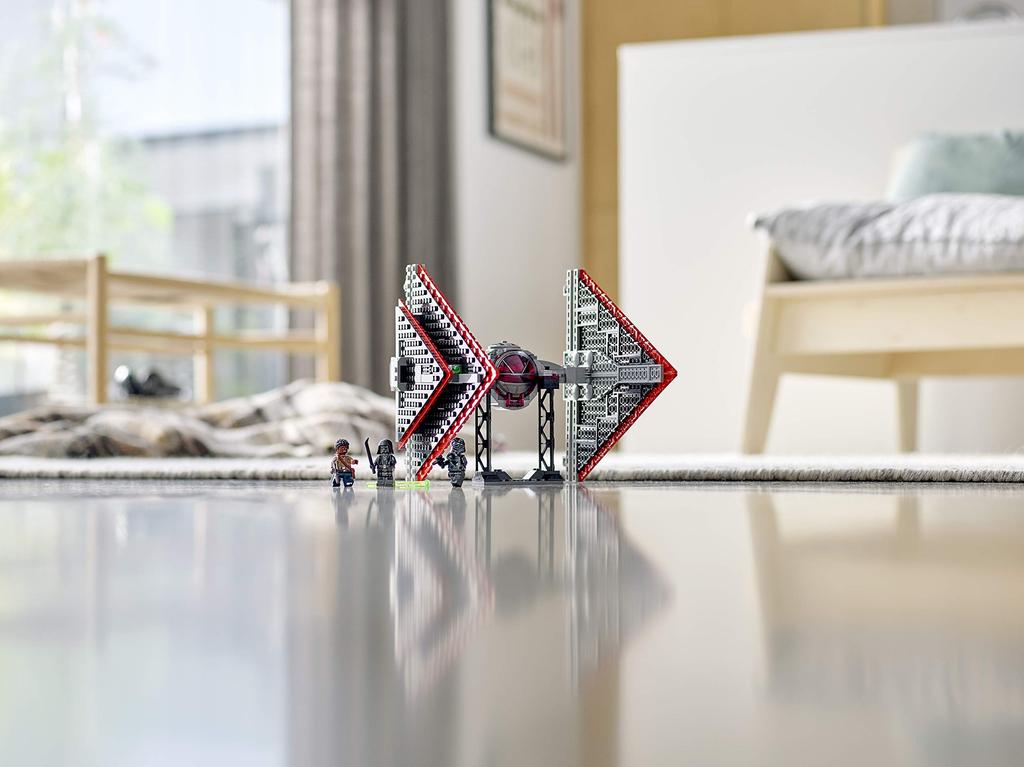 LEGO Star Wars Sith TIE Fighter 75272
