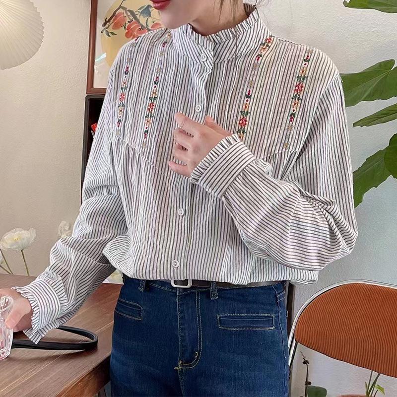 Early Autumn Women's Pastoral Mori Girl Style Embroidered Loose Long Sleeve Flower Bud Collar Top