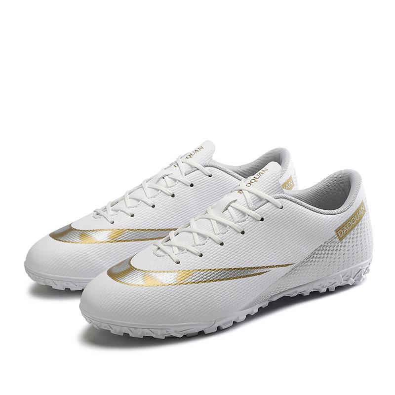 Large size football shoes men's high-top teenage students game training shoes artificial grass long broken nail sports shoes