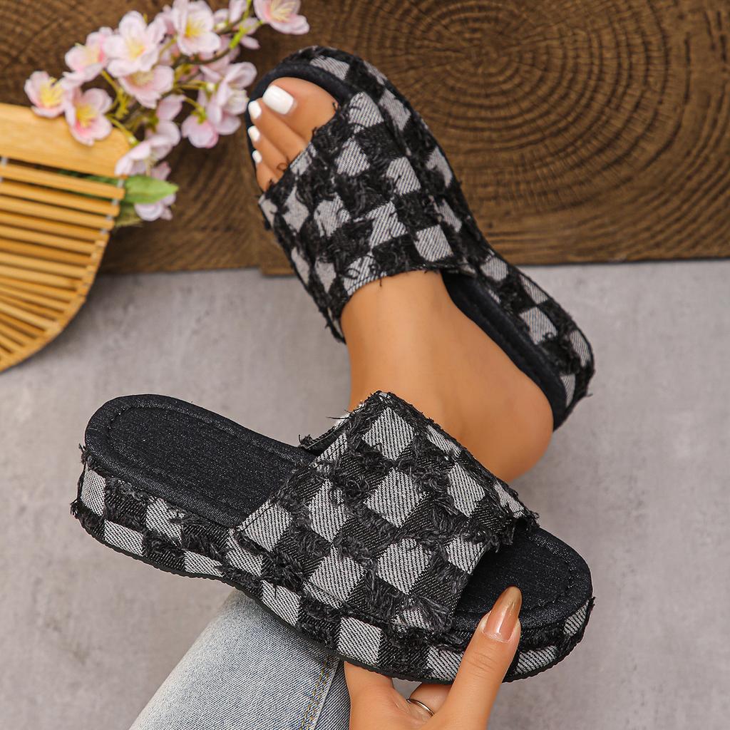 Independent Station Fashion 2025 Sommer Beliebt Neu Außenhandel Übergröße Ein Pedal Dicke Sohle Karostoff Sandalen Damen