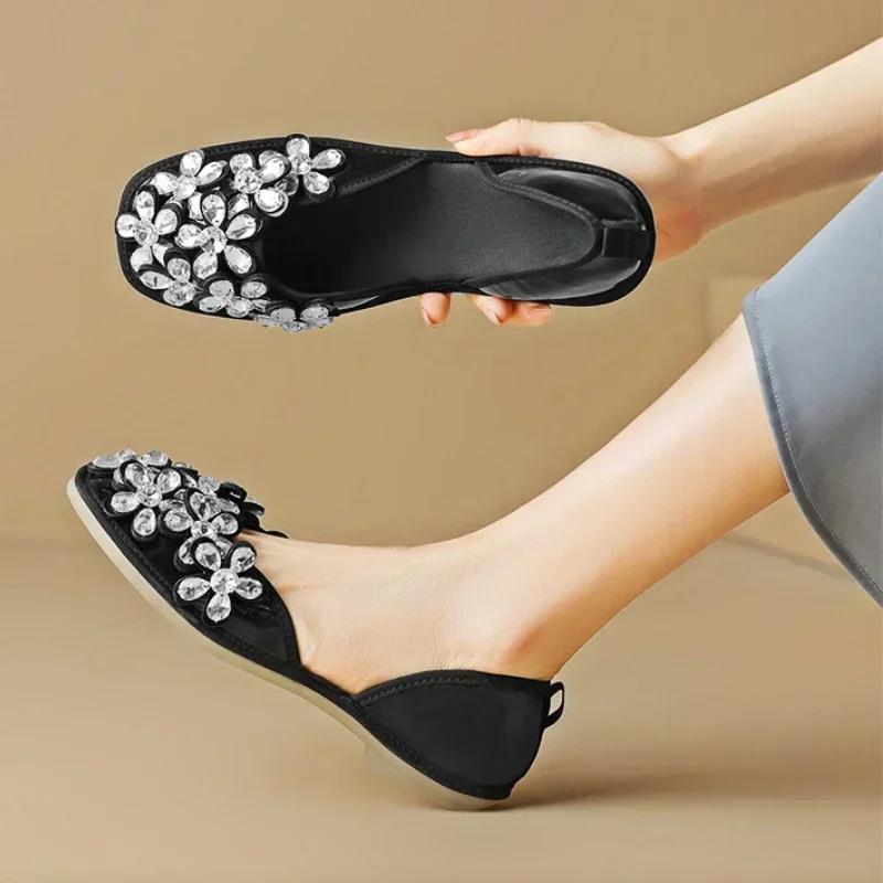 Mode Bling Bling Kristall Blomma Dekoration Flats Damskor Mode Fyrkantig Tå Ihåliga Casual Skor 43 Stor Storlek Märkesdesignerskor