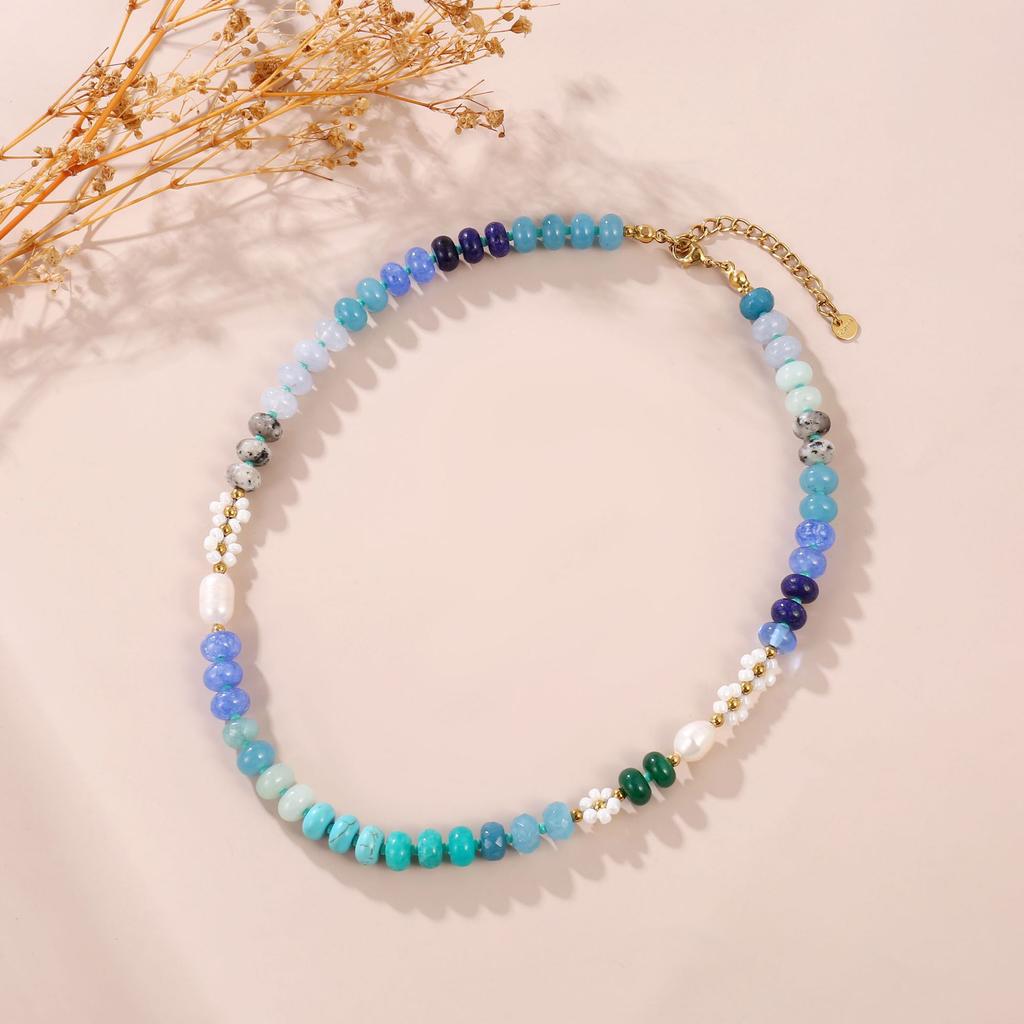 Women Colorful Natural Stone Handmade Beaded Flower Clavicle Necklace Beach Jewelry