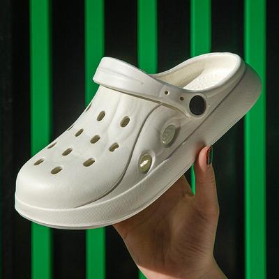 Unisex Closed-Toe Sandals with Thick Soft Sole for Summer Outdoor Wear