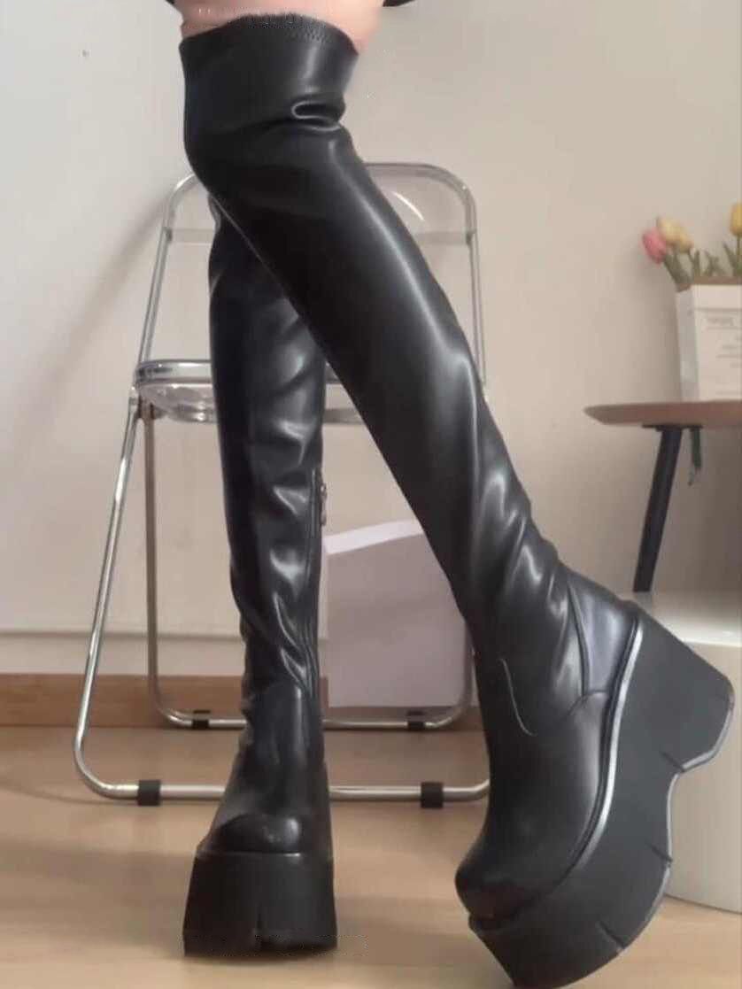 Slope heel thick bottom heightening side zipper patent leather round head muffin bottom small man over the knee elastic boots super high heel boots 40 2770₽