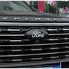 Bilklistremerke Ford 3 stk Bil Front Bak Deksel Merke Rattklistremerke for Ford Kuga Mondeo Explorer Escape ST Focus Edge Tauru